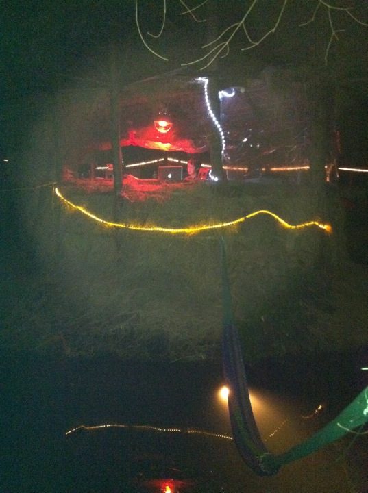 2 juillet 2011 : les lumières de l'île, la nuit.