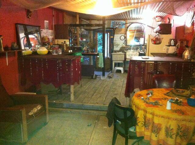 Août 2012 : le bunker se transforme, 22 août 2012